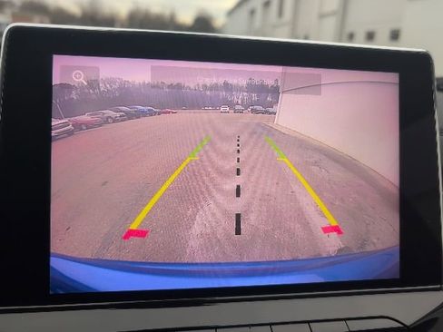 Used 2022 Jeep Compass Limited image 29