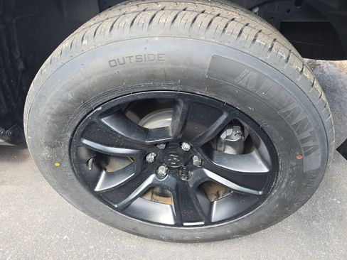 Used 2022 RAM 1500 Big Horn image 6