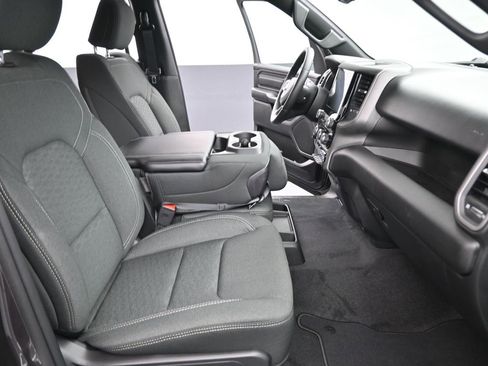 New 2026 RAM 1500 Express image 27