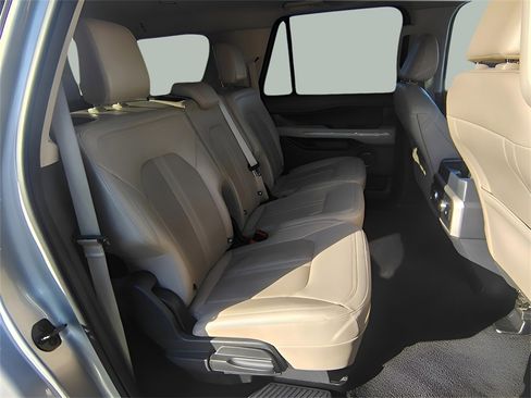 Used 2024 Ford Expedition Max Limited image 17