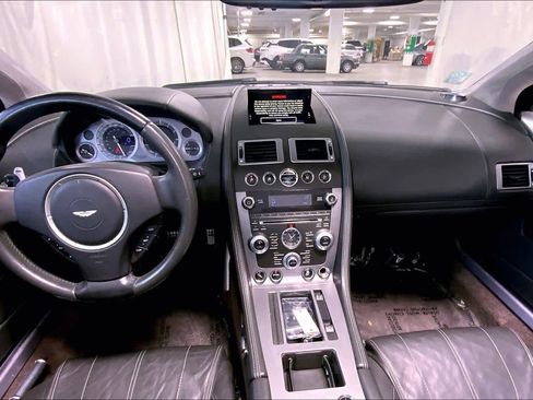 Used 2013 Aston Martin DB9 Volante RWD image 15