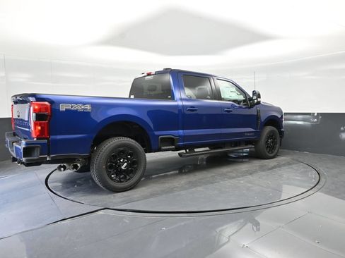 New 2026 Ford F250 Lariat w/ Black Appearance Package AWD/4WD image 10