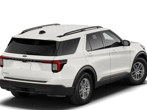 New 2026 Ford Explorer Active AWD/4WD image 3