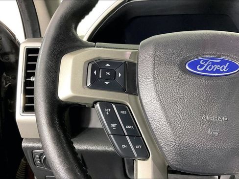 Used 2020 Ford F150 Lariat AWD/4WD image 22