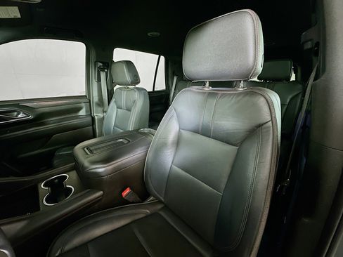 Used 2021 Chevrolet Tahoe RST w/ Luxury Package image 20