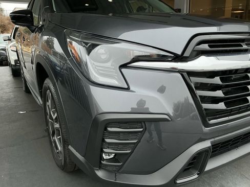 New 2026 Subaru Ascent Limited AWD/4WD image 24