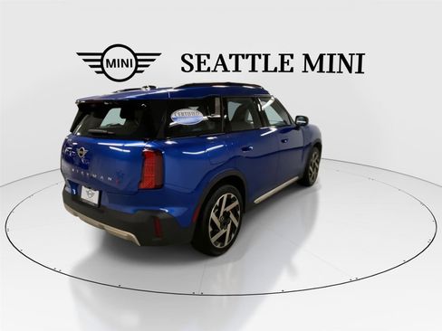 Certified 2025 MINI Cooper Countryman S image 11