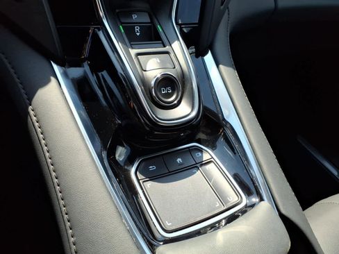 Certified 2024 Acura RDX SH-AWD image 32