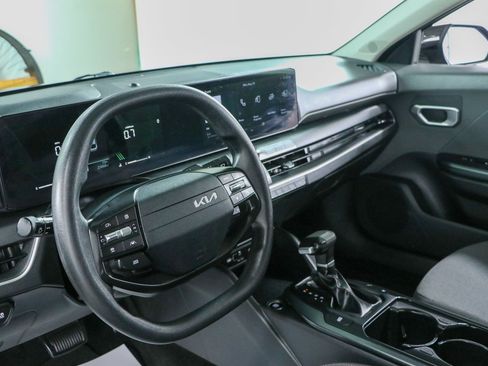 Used 2025 Kia K4 FWD image 22