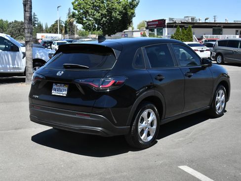Used 2024 Honda HR-V LX image 8