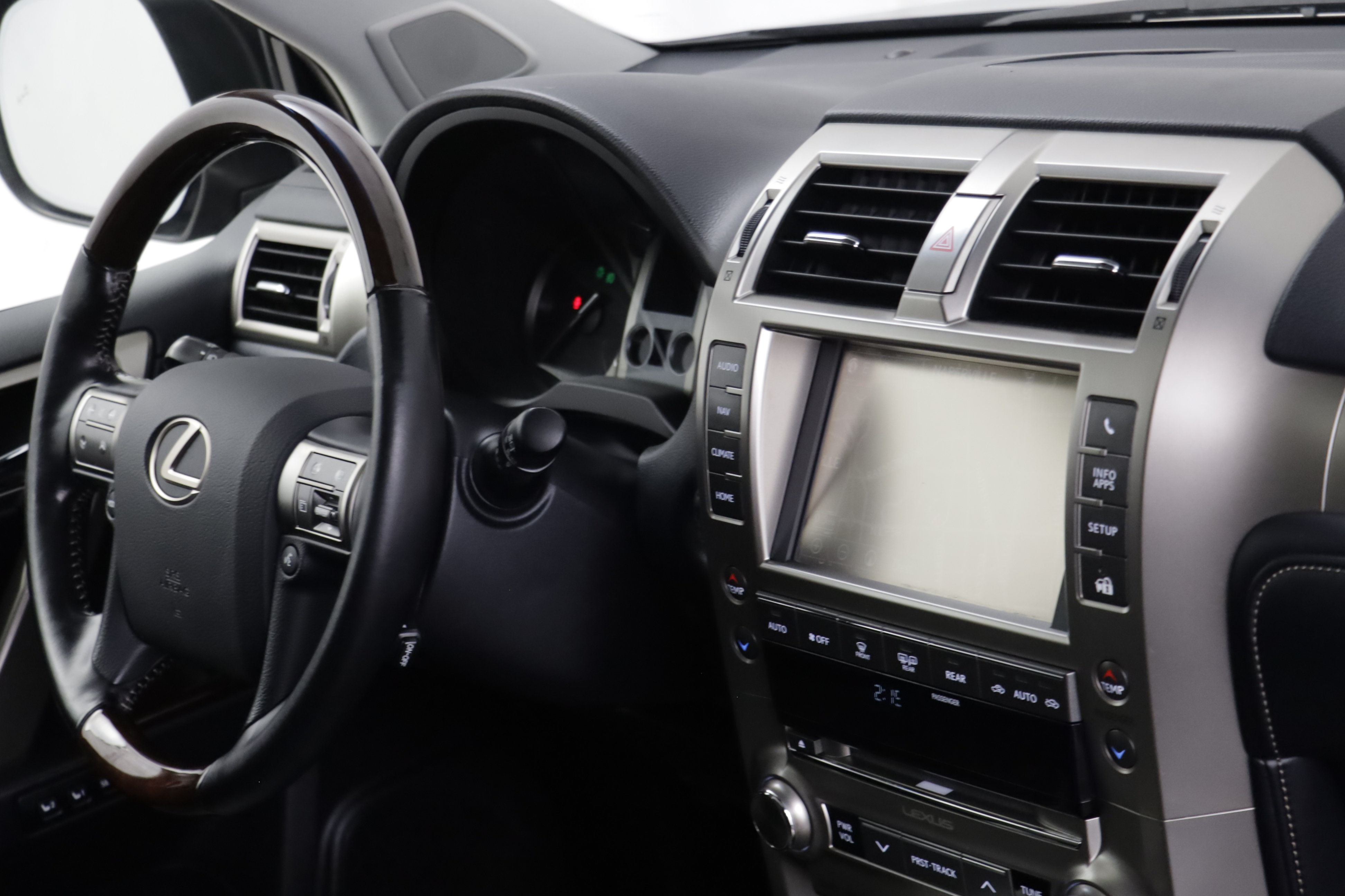 Used 2018 Lexus GX 460 Premium w/ Premium Package AWD/4WD image 21