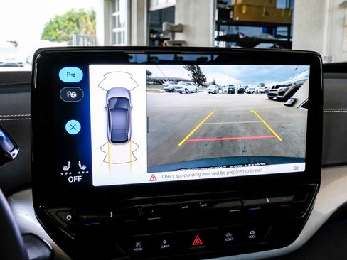 Used 2023 Volkswagen ID.4 Pro S image 22