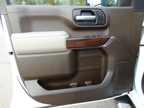 Used 2021 GMC Sierra 3500 SLT w/ SLT Convenience Package image 46