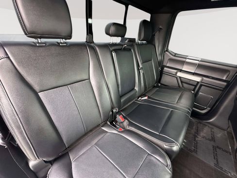 Used 2020 Ford F150 Lariat image 30