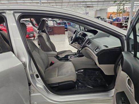 Used 2014 Honda Civic LX image 30
