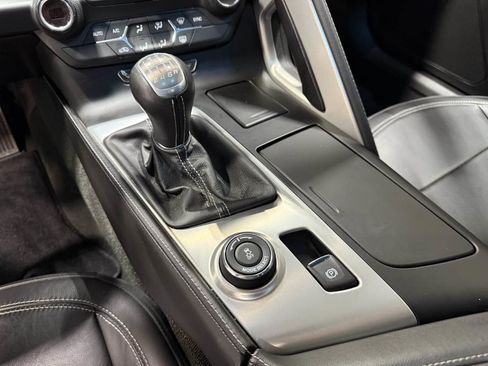 Used 2014 Chevrolet Corvette Stingray Coupe w/ Battery Protection Package image 13