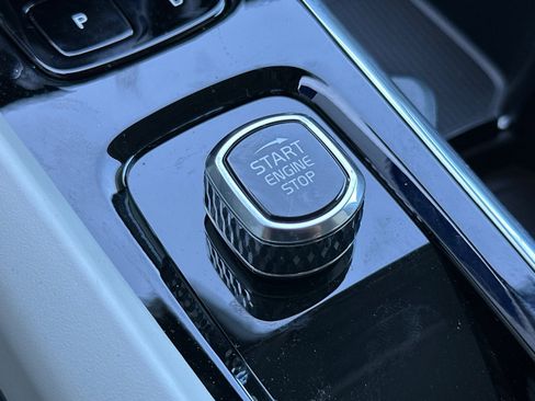 New 2026 Volvo V60 B5 Cross Country Plus w/ Climate Package image 26