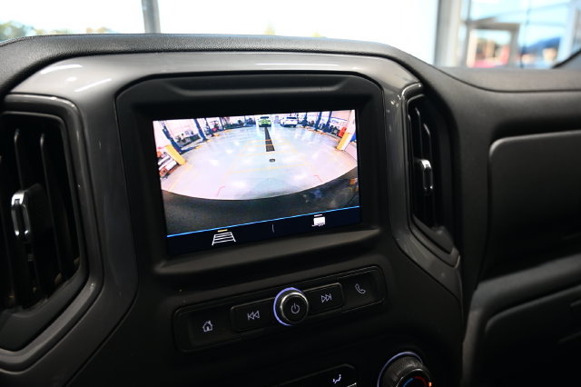 Used 2021 Chevrolet Silverado 1500 Custom w/ Rally Edition AWD/4WD image 15