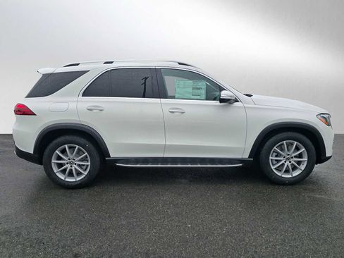 New 2026 Mercedes-Benz GLE 450e 4MATIC image 2