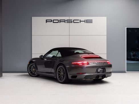 Certified 2018 Porsche 911 Carrera 4S AWD/4WD image 5
