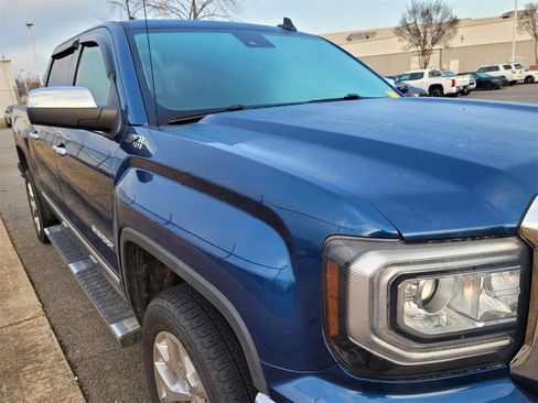 Used 2018 GMC Sierra 1500 SLT w/ SLT Premium Package image 9