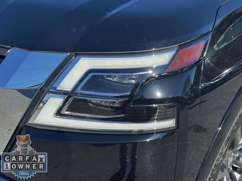 Used 2022 Nissan Armada Platinum w/ Captain's Chairs Package image 12
