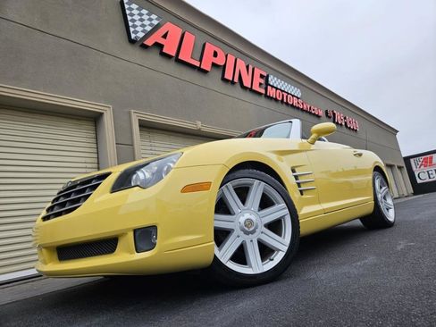 Used 2005 Chrysler Crossfire Limited image 47