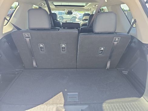 Used 2023 Honda Pilot Touring image 30