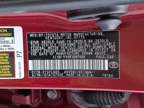 Used 2015 Toyota Camry XLE w/ Moonroof Package FWD image 26