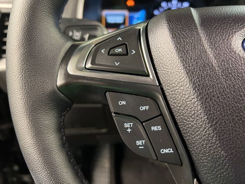 Certified 2024 Ford Edge SEL w/ Convenience Package image 18