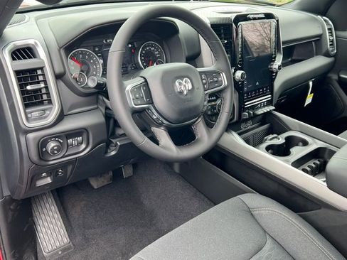 New 2026 RAM 1500 Big Horn AWD/4WD image 16