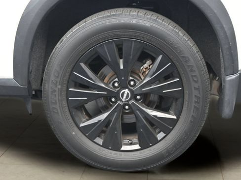 Certified 2023 Nissan Rogue SV w/ SV Premium B Package FWD image 20
