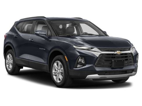 Used 2022 Chevrolet Blazer LT w/ Redline Edition FWD image 9