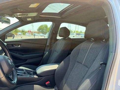 Used 2023 Honda Accord Sport image 11