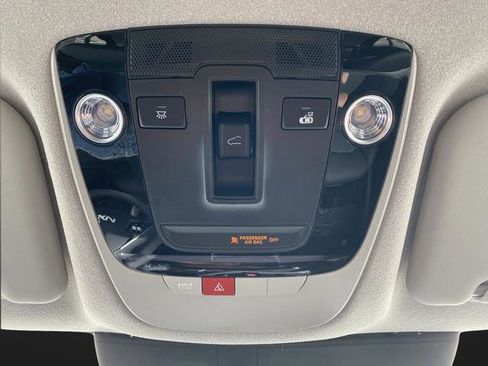 New 2026 Kia Niro EX FWD image 29