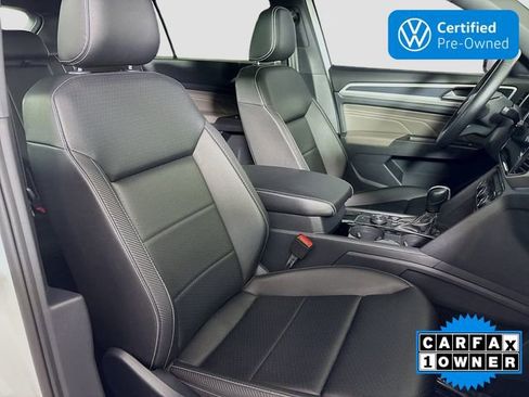 Certified 2023 Volkswagen Atlas Cross Sport SEL AWD/4WD image 28