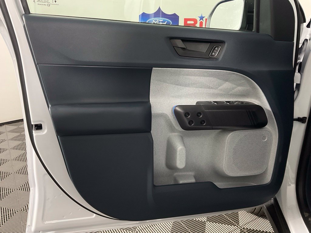 New 2026 Ford Maverick XLT FWD image 12