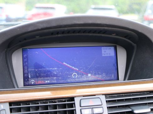 Used 2013 BMW 328i Convertible RWD image 20