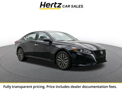 Used 2025 Nissan Altima 2.5 SV