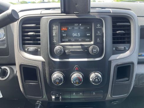 Used 2015 RAM 2500 Tradesman w/ Popular Equipment Group AWD/4WD image 8