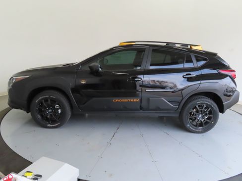 New 2026 Subaru Crosstrek 2.5i Wilderness image 9