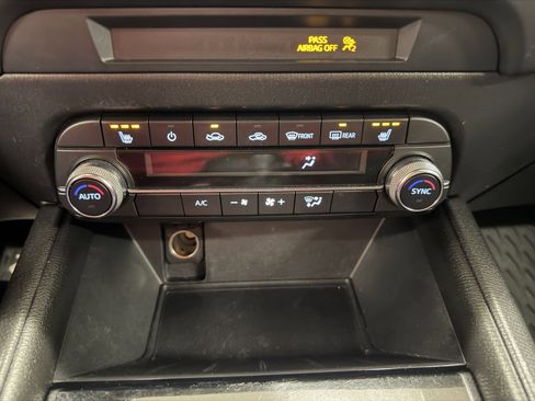 Used 2019 MAZDA CX-5 Touring image 18