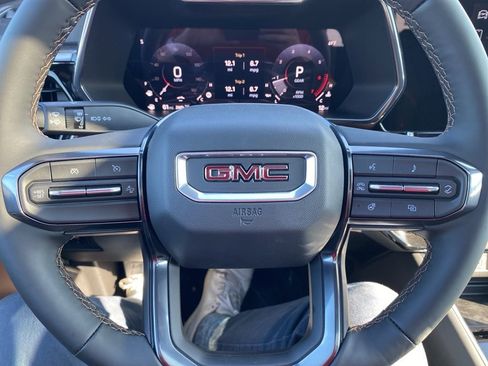 New 2026 GMC Canyon AT4 w/ Technology Plus Package image 10