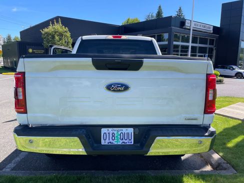 Used 2023 Ford F150 XLT AWD/4WD image 2