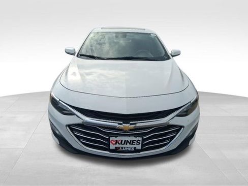 Used 2023 Chevrolet Malibu LT w/ Driver Confidence Package image 14