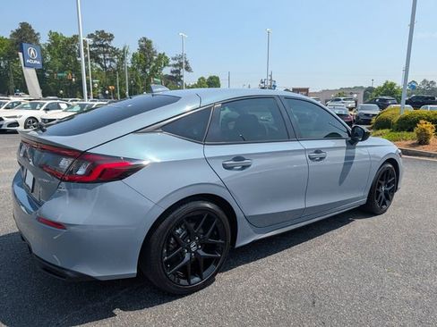 Used 2025 Honda Civic Sport image 4