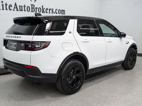 Used 2022 Land Rover Discovery Sport SE image 6
