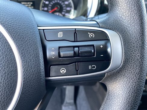 Used 2023 Kia K5 LXS FWD image 27