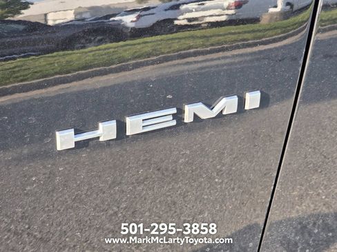 Used 2024 Dodge Durango R/T AWD/4WD image 5