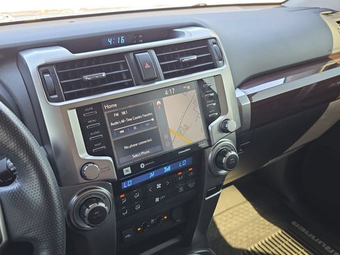Used 2023 Toyota 4Runner Limited AWD/4WD image 17